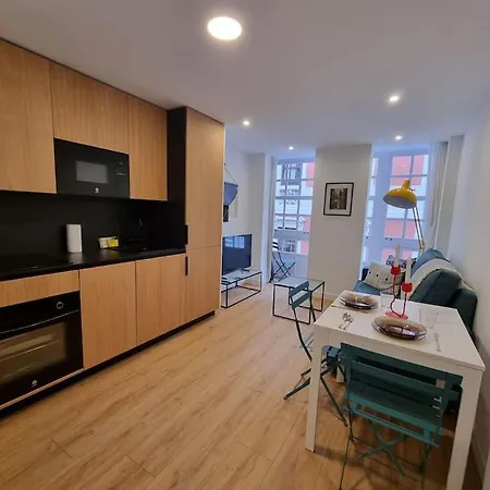 Vibescoruna- O65-3 Apartment